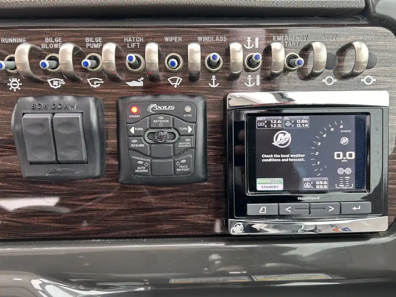 Thumbnail von Sea Ray 350 Sundancer