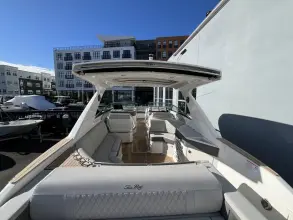 Thumbnail von Sea Ray SLX 310 Hors-bord