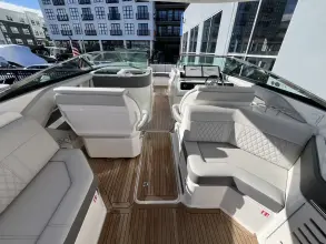 Thumbnail von Sea Ray SLX 310 Hors-bord