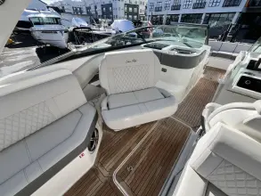 Thumbnail von Sea Ray SLX 310 Hors-bord