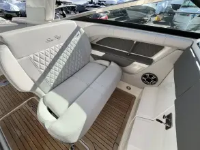 Thumbnail von Sea Ray SLX 310 Hors-bord