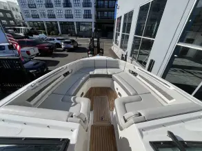 Thumbnail von Sea Ray SLX 310 Hors-bord