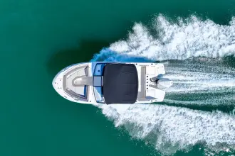 Thumbnail von Boston Whaler 210 Vantage