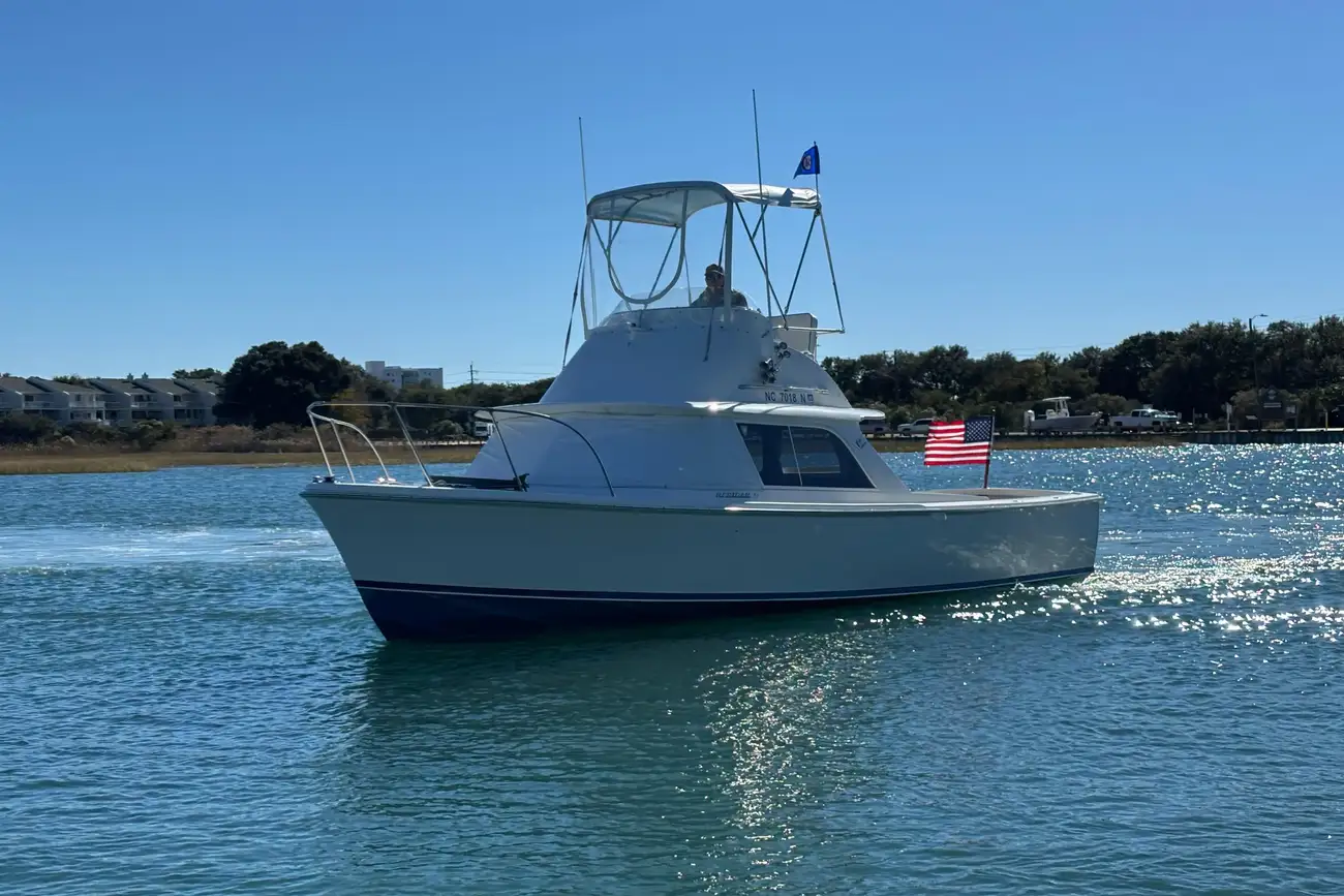 Thumbnail von Bertram 31 Flybridge Cruiser BANDIT