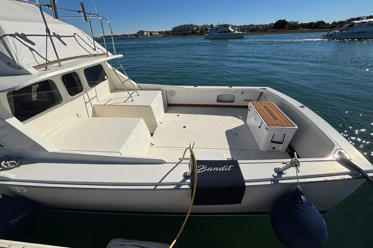 Thumbnail von Bertram 31 Flybridge Cruiser BANDIT