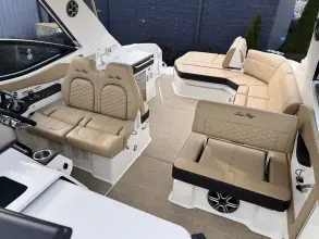 Thumbnail von Sea Ray Sundancer 320