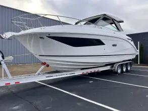 Thumbnail von Sea Ray Sundancer 320