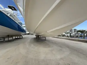 Thumbnail von ボストン・ホエラー 370アウトレイジ