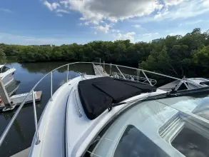 Thumbnail von Boston Whaler 325 Conquest