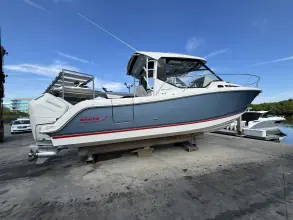 Thumbnail von Boston Whaler 325 Conquest