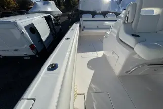 Thumbnail von Intrepid 400 Cuddy