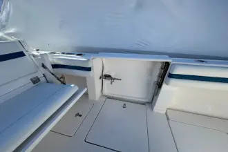 Thumbnail von Intrepid 400 Cuddy