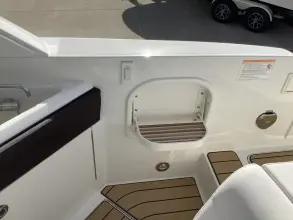 Thumbnail von Sea Ray SLX 310