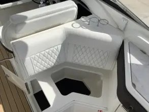 Thumbnail von Sea Ray SLX 310