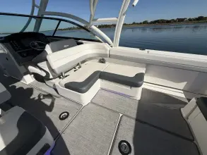 Thumbnail von Robalo R317