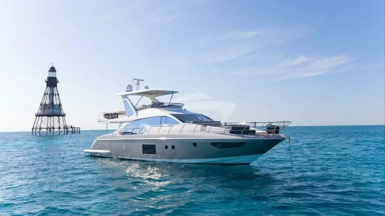 Azimut 66
