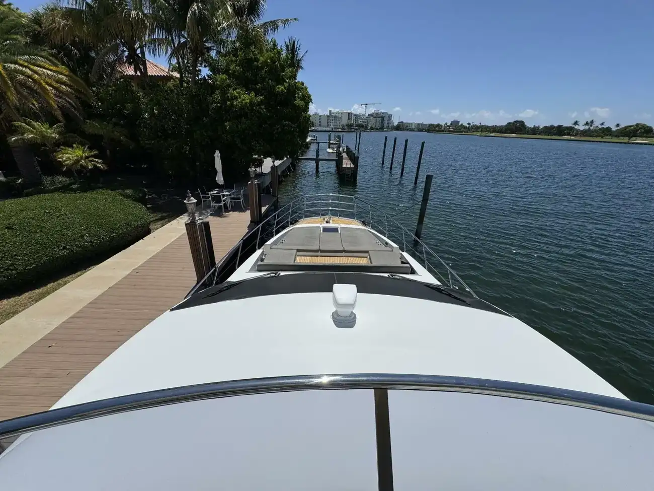 Thumbnail von Azimut 66