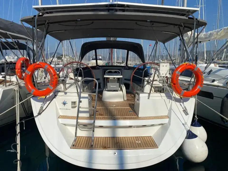 Jeanneau Sun Odyssey 44i Capella II