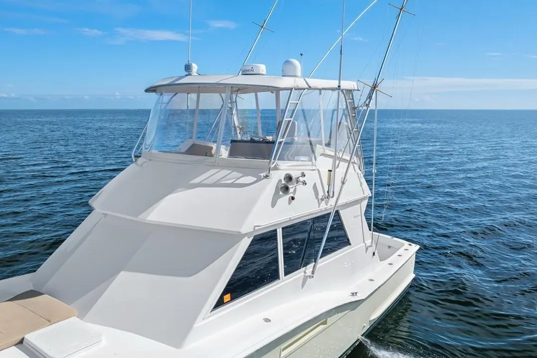 Thumbnail von Hatteras 45 Convertible Bella