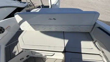 Thumbnail von Sea Ray SPX 210 Fuoribordo