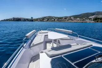 Thumbnail von Axopar 37 Sun Top Axopar 29 Sun-Top Stock 55