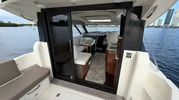 Thumbnail von Carver C34 MJ