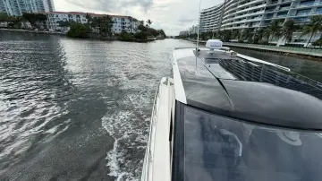 Thumbnail von Carver C34 MJ