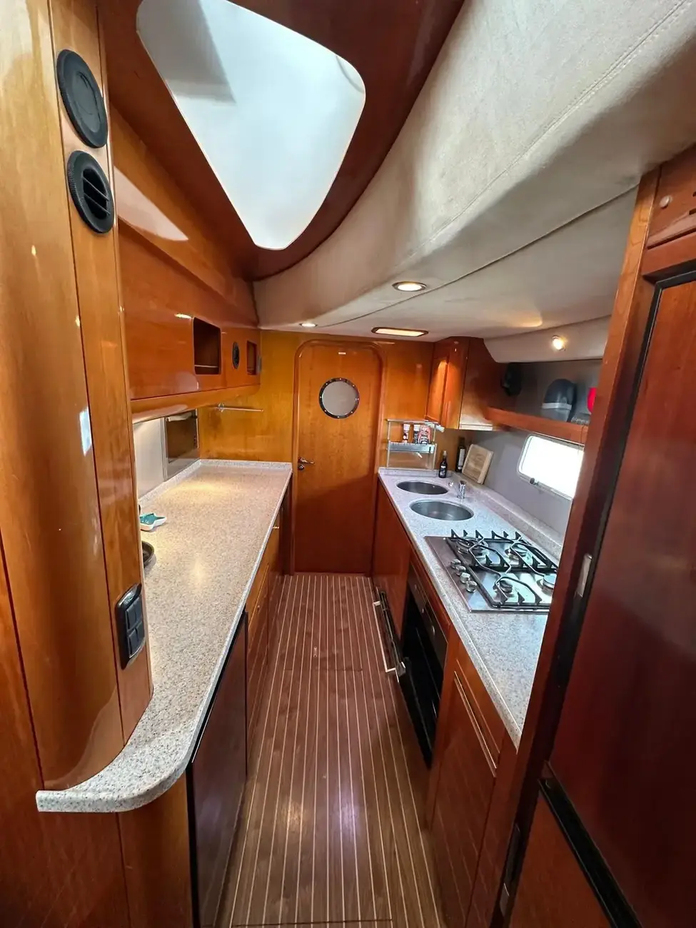 Thumbnail von Alliaura Privilege 585