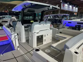 Thumbnail von Jeanneau Cap Camarat 9.0 CC Jeanneau Cap Camarat 9.0CC S2 nieuw model!