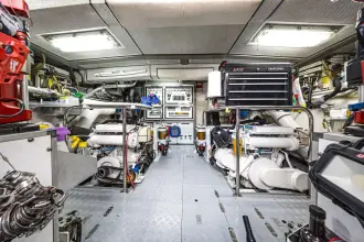 Thumbnail von Cheoy Lee 61 LRC LookingGlass