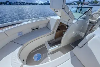 Thumbnail von Chris Craft 30 Calypso