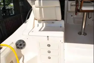 Thumbnail von Grady White Express 330