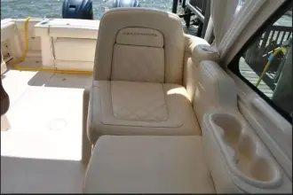 Thumbnail von Grady White Express 330