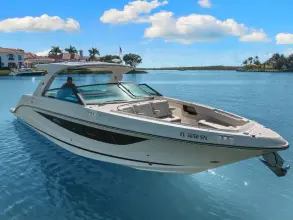 Thumbnail von Sea Ray SLX 400 Hors-bord