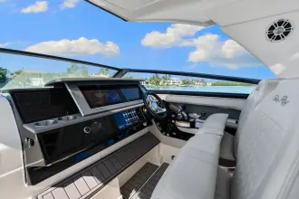 Thumbnail von Sea Ray SLX 400 Hors-bord