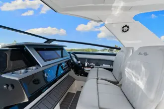 Thumbnail von Sea Ray SLX 400 Hors-bord