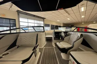 Thumbnail von Sea Ray SPX 210 Outboard