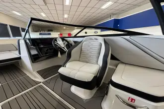 Thumbnail von Sea Ray SPX 210 Outboard