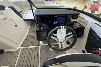 Thumbnail von Sea Ray SPX 210 Outboard