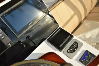 Thumbnail von Dixon Boatworks Express OSPREY