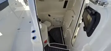 Thumbnail von Cobia 305 CC