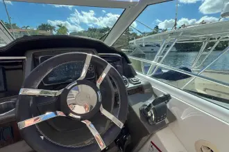 Thumbnail von Cruisers Yachts 380 Express Life Of Leisure II