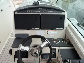 Thumbnail von Boston Whaler 320 Vantage