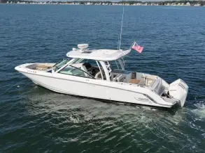 Thumbnail von Boston Whaler 320 Vantage