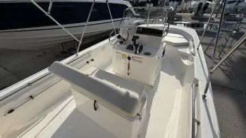 Thumbnail von Boston Whaler 170 Montauk