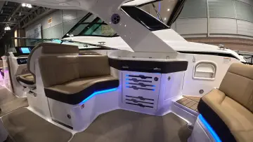 Thumbnail von Sea Ray SLX 310 s motorem