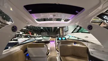 Thumbnail von Sea Ray SLX 310 s motorem