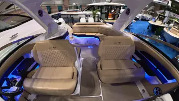 Thumbnail von Sea Ray SLX 310 s motorem