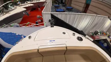 Thumbnail von Sea Ray SLX 310 s motorem