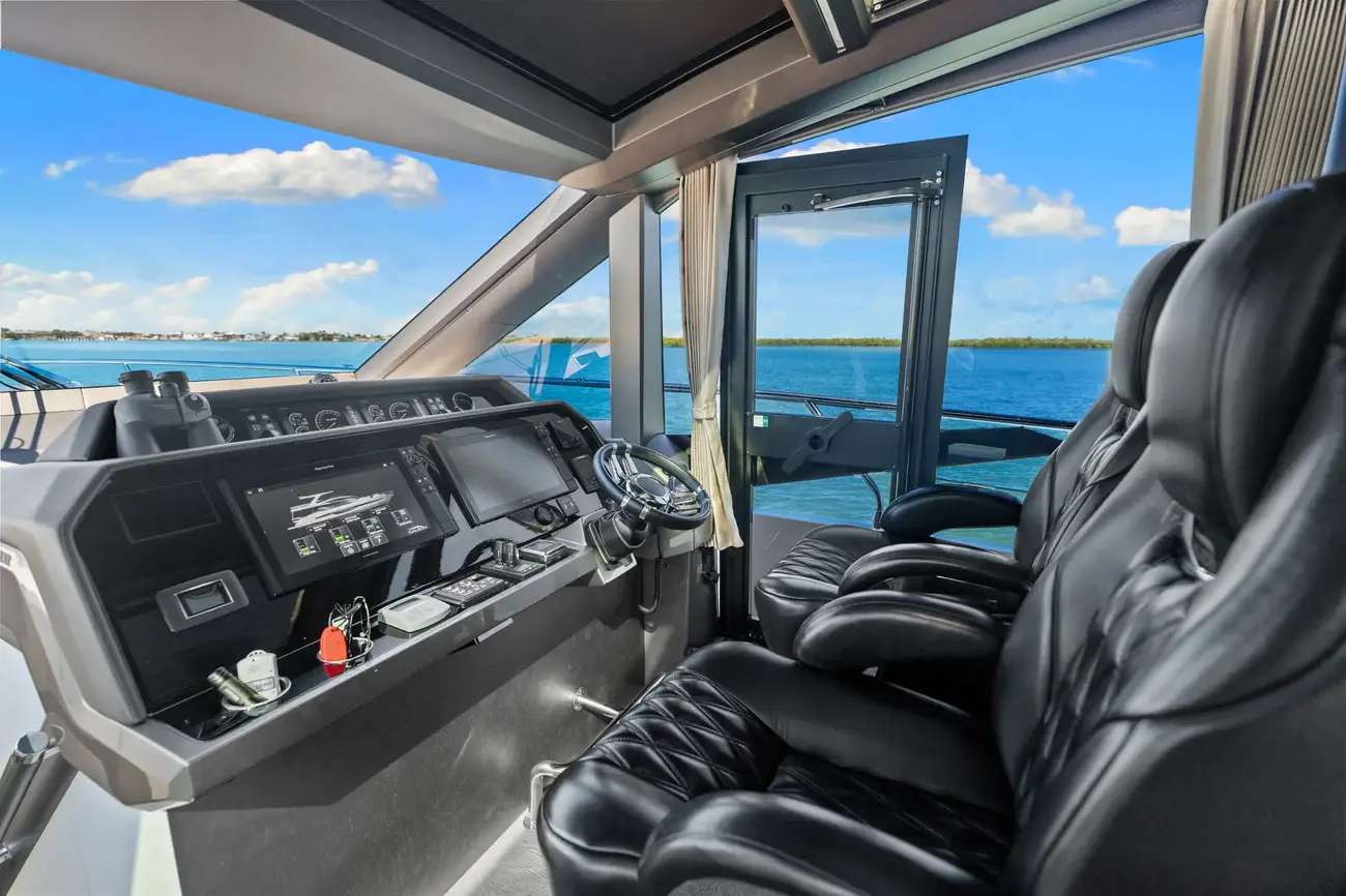 Thumbnail von Galeon 680 FLYBRIDGE